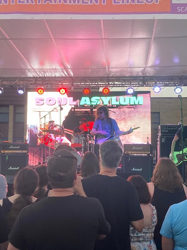 SoulAsylum2025-07-04NationalVOAMuseumOfBroadcastingWestChesterTownshipOH (12).jpg